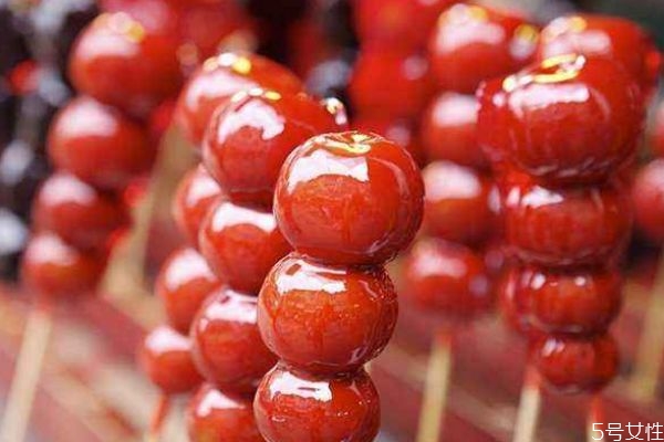 冰糖葫蘆的熱量高嗎 吃冰糖葫蘆會長胖嗎 冰糖葫蘆的熱量高嗎 吃冰糖葫蘆會長胖嗎