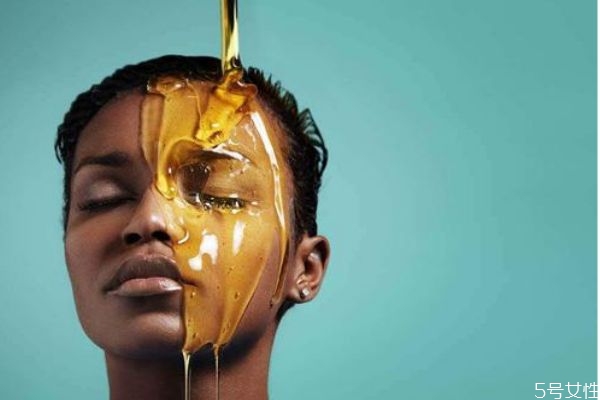 平復(fù)皺紋的方法有什么呢 如何平復(fù)皺紋呢 平復(fù)皺紋的方法有什么呢 如何平復(fù)皺紋呢