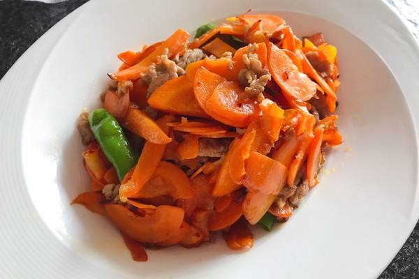 胡蘿卜可以降血糖嗎 胡蘿卜是堿性素菜嗎 胡蘿卜可以降血糖嗎 胡蘿卜是堿性素菜嗎