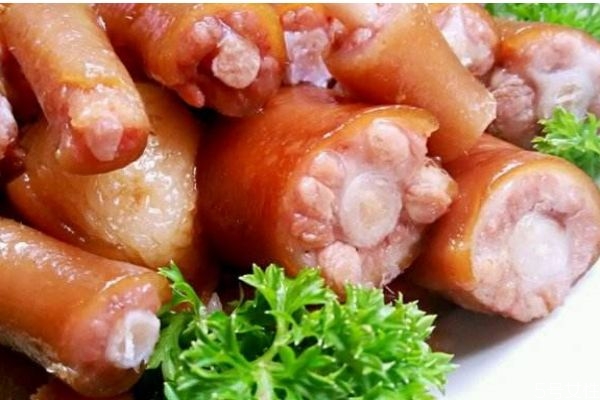 豬尾巴有什么營養(yǎng)價值呢 吃豬尾巴有什么好處呢 豬尾巴有什么營養(yǎng)價值呢 吃豬尾巴有什么好處呢