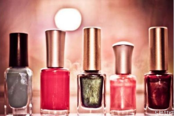 指甲油變粘稠了怎么辦 指甲油放太久太稠怎么辦 指甲油變粘稠了怎么辦 指甲油放太久太稠怎么辦