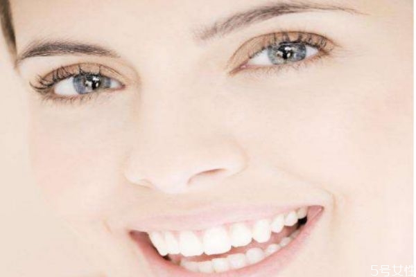 冬天點(diǎn)痣容易恢復(fù)嗎 冬天適合點(diǎn)痣嗎 冬天點(diǎn)痣容易恢復(fù)嗎 冬天適合點(diǎn)痣嗎