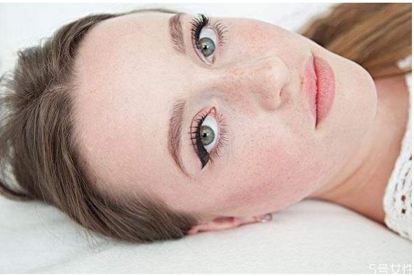 什么是妊娠斑呢 妊娠斑造成的原因有什么呢 什么是妊娠斑呢 妊娠斑造成的原因有什么呢