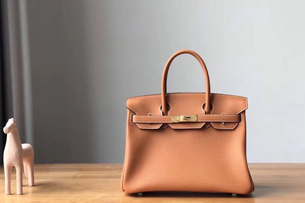 包包變形了怎么辦 包包出現(xiàn)褶皺怎么辦 包包變形了怎么辦 包包出現(xiàn)褶皺怎么辦