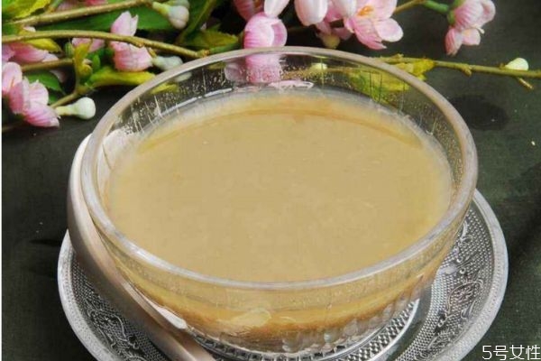 綠豆沙應(yīng)該怎么做呢 綠豆沙有什么營養(yǎng)價(jià)值呢 綠豆沙應(yīng)該怎么做呢 綠豆沙有什么營養(yǎng)價(jià)值呢