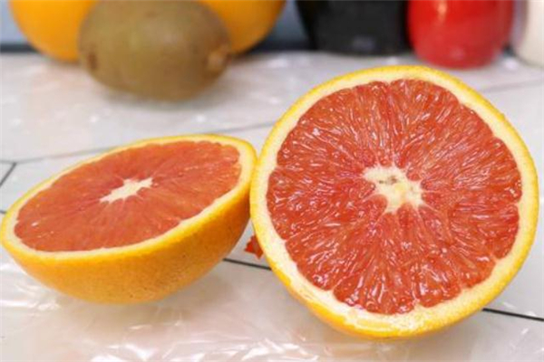 血橙和西柚是一個東西嗎 血橙和西柚的區(qū)別 血橙和西柚是一個東西嗎 血橙和西柚的區(qū)別