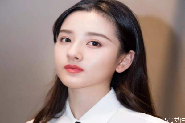 怎么克服缺乏安全感 女生缺乏安全感的原因 怎么克服缺乏安全感 女生缺乏安全感的原因