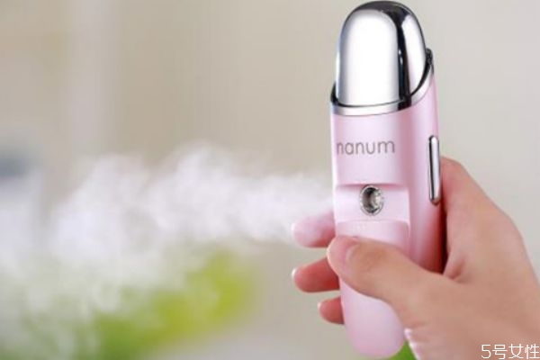 噴霧補(bǔ)水儀真的有用嗎 納米噴霧補(bǔ)水儀的禁忌 噴霧補(bǔ)水儀真的有用嗎 納米噴霧補(bǔ)水儀的禁忌