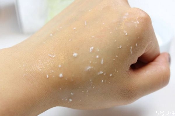 去角質(zhì)慕斯的好處 去角質(zhì)慕斯的原理 去角質(zhì)慕斯的好處 去角質(zhì)慕斯的原理