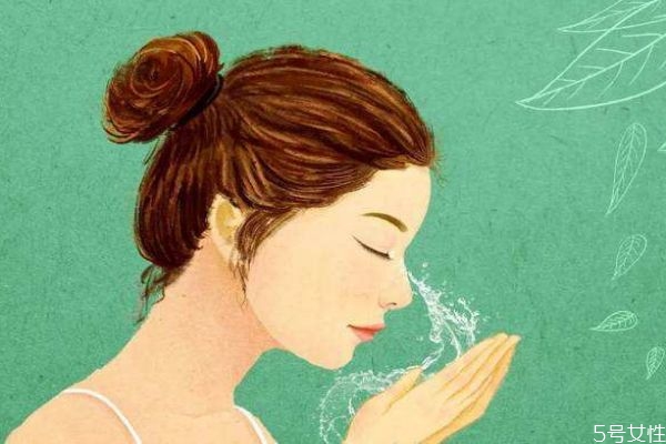 護膚的關(guān)鍵是什么呢 正確的護膚步驟有什么呢 護膚的關(guān)鍵是什么呢 正確的護膚步驟有什么呢