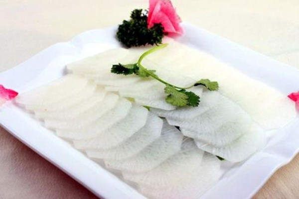 潤肺吃什么食物好 秋冬潤肺的水果有哪些 潤肺吃什么食物好 秋冬潤肺的水果有哪些