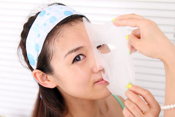 香皂洗臉毛孔會(huì)變大嗎 怎么防止香皂洗臉毛孔變大 香皂洗臉毛孔會(huì)變大嗎 怎么防止香皂洗臉毛孔變大