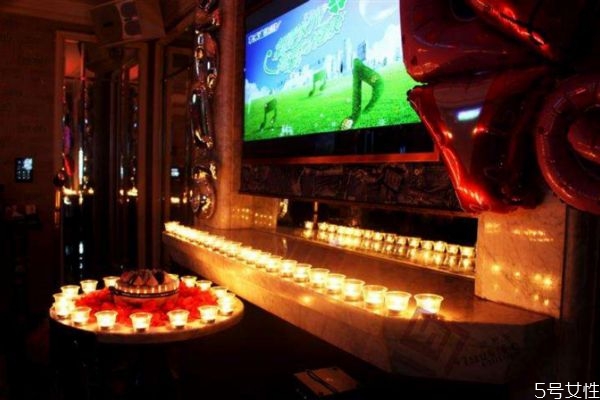 怎么求婚讓女友驚喜 求婚準(zhǔn)備清單 怎么求婚讓女友驚喜 求婚準(zhǔn)備清單