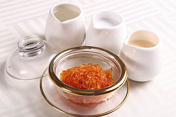 雪蛤和雪燕有什么區(qū)別 雪燕什么顏色最好 雪蛤和雪燕有什么區(qū)別 雪燕什么顏色最好