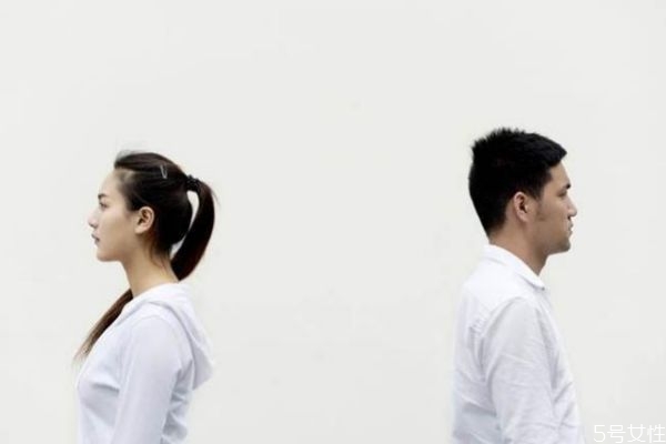 情侶吵架鬧分手正常嗎 情侶吵架四不要 情侶吵架鬧分手正常嗎 情侶吵架四不要