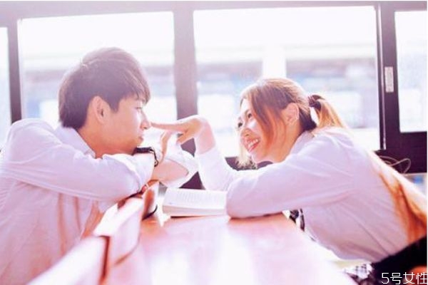 情侶吵架鬧分手正常嗎 情侶吵架四不要 情侶吵架鬧分手正常嗎 情侶吵架四不要