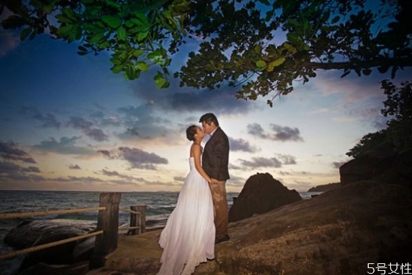 老婆外遇表現(xiàn)是什么 老婆出軌的幾種特征 老婆外遇表現(xiàn)是什么 老婆出軌的幾種特征