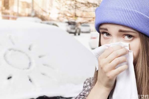 如何用朋友圈挽回前任 分手后怎么發(fā)朋友圈吸引對方 如何用朋友圈挽回前任 分手后怎么發(fā)朋友圈吸引對方