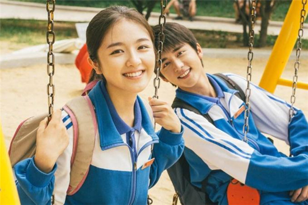 談戀愛(ài)有必要公布戀情嗎 談戀愛(ài)不公開(kāi)代表什么 談戀愛(ài)有必要公布戀情嗎 談戀愛(ài)不公開(kāi)代表什么