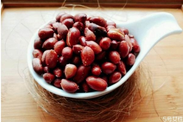 花生米的熱量高嗎 吃花生米會長胖嗎 花生米的熱量高嗎 吃花生米會長胖嗎