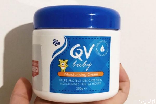 澳洲qv面霜保質(zhì)期怎么看 澳洲qv嬰兒面霜怎么樣 澳洲qv面霜保質(zhì)期怎么看 澳洲qv嬰兒面霜怎么樣