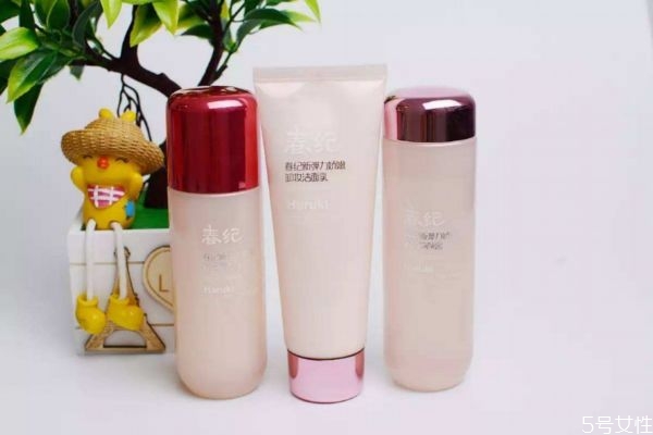 春紀(jì)新彈力菁華乳多少錢 春紀(jì)新彈力菁華乳功效 春紀(jì)新彈力菁華乳多少錢 春紀(jì)新彈力菁華乳功效