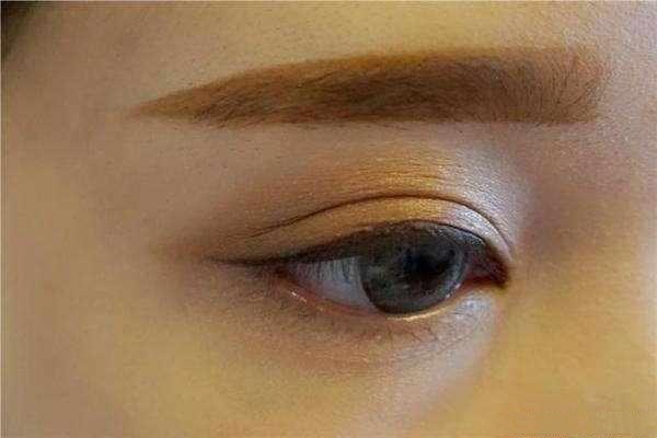 眉毛又濃又黑怎么畫(huà) 眉毛顏色深選什么顏色眉筆 眉毛又濃又黑怎么畫(huà) 眉毛顏色深選什么顏色眉筆