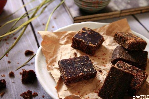 黑糖的營養(yǎng)價值有什么呢 孕婦可以吃黑糖嗎 黑糖的營養(yǎng)價值有什么呢 孕婦可以吃黑糖嗎