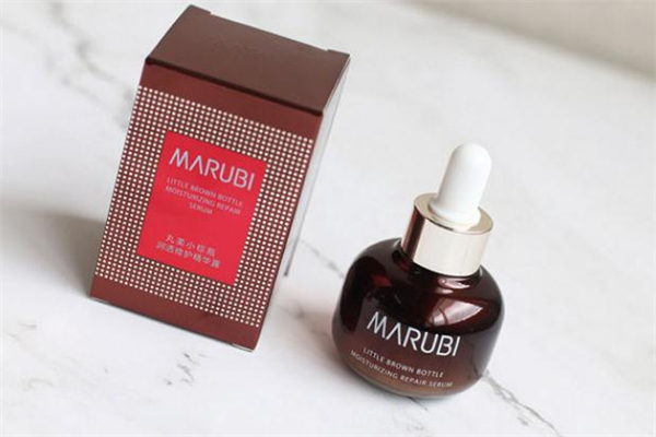 丸美小棕瓶和小黑瓶有什么區(qū)別-哪個好用 丸美小棕瓶和小黑瓶有什么區(qū)別-哪個好用