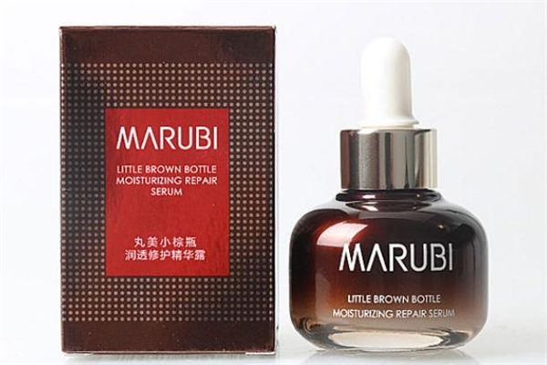 丸美小棕瓶怎么用 丸美小棕瓶精華適合多大年齡 丸美小棕瓶怎么用 丸美小棕瓶精華適合多大年齡