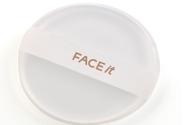 硅膠粉撲上妝方法 硅膠粉撲的優(yōu)點 硅膠粉撲上妝方法 硅膠粉撲的優(yōu)點