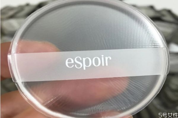 硅膠粉撲可以用多久 硅膠粉撲優(yōu)缺點(diǎn) 硅膠粉撲可以用多久 硅膠粉撲優(yōu)缺點(diǎn)