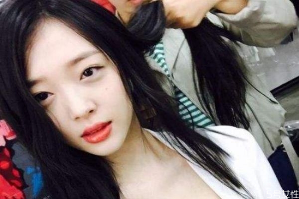 相親見(jiàn)面后多久聯(lián)系是正常的 第一次見(jiàn)面后多久聯(lián)系