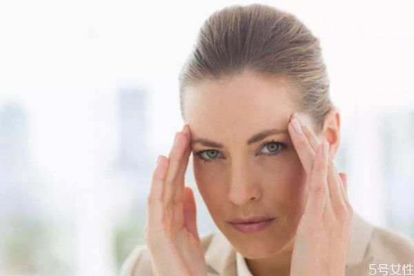 血?dú)獠蛔愕奶卣饔惺裁茨?為什么會(huì)血?dú)獠蛔隳? alt=