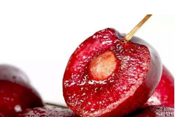 車厘子適合什么季節(jié)吃呢 車厘子和櫻桃的區(qū)別呢 車厘子適合什么季節(jié)吃呢 車厘子和櫻桃的區(qū)別呢