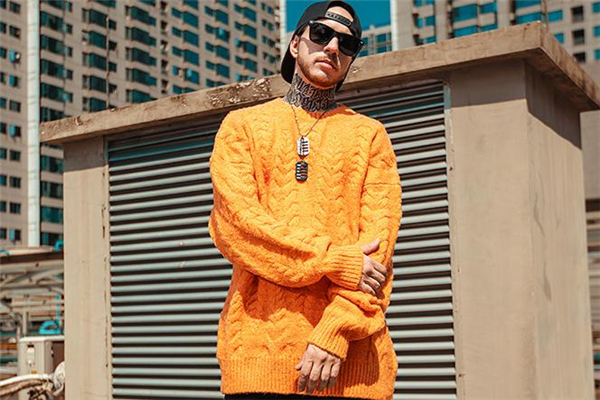 男生圣誕節(jié)約會(huì)穿什么顏色好 圣誕節(jié)約會(huì)穿搭指南 男生圣誕節(jié)約會(huì)穿什么顏色好 圣誕節(jié)約會(huì)穿搭指南