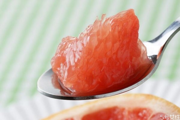 紅心柚有什么營養(yǎng)價值呢 吃紅心柚有什么好處呢 紅心柚有什么營養(yǎng)價值呢 吃紅心柚有什么好處呢