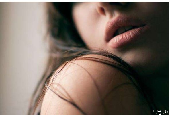 唇炎應該怎么預防呢 唇炎預防的方法有什么呢 唇炎應該怎么預防呢 唇炎預防的方法有什么呢