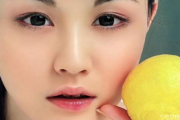 唇炎應該怎么預防呢 唇炎預防的方法有什么呢 唇炎應該怎么預防呢 唇炎預防的方法有什么呢