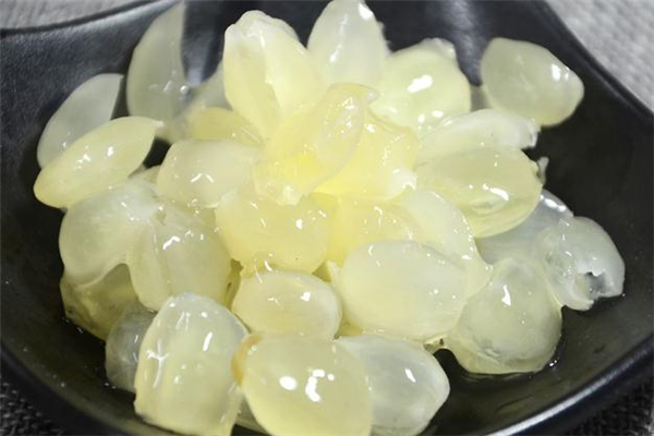 皂角米過期了還能吃嗎 皂角米發(fā)白還能吃嗎 皂角米過期了還能吃嗎 皂角米發(fā)白還能吃嗎