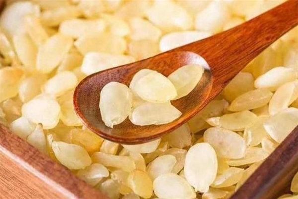 皂角米過期了還能吃嗎 皂角米發(fā)白還能吃嗎 皂角米過期了還能吃嗎 皂角米發(fā)白還能吃嗎