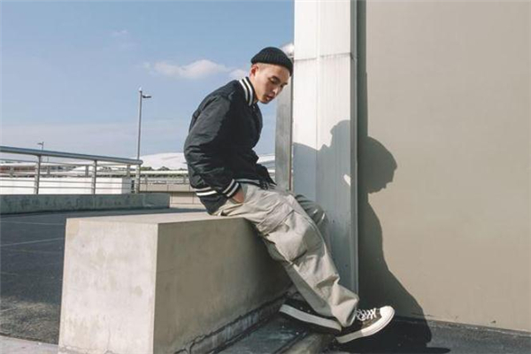 2020年流行什么褲子男 2020男生褲子流行趨勢 2020年流行什么褲子男 2020男生褲子流行趨勢