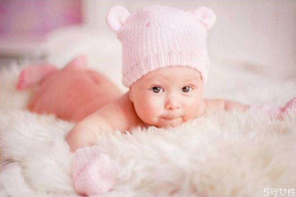 寶寶曬太陽補(bǔ)鈣怎么曬 寶寶曬多久太陽才補(bǔ)鈣 寶寶曬太陽補(bǔ)鈣怎么曬 寶寶曬多久太陽才補(bǔ)鈣