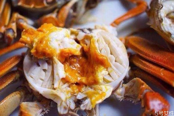 什么是蟹黃呢 蟹黃有什么營(yíng)養(yǎng)價(jià)值呢 什么是蟹黃呢 蟹黃有什么營(yíng)養(yǎng)價(jià)值呢