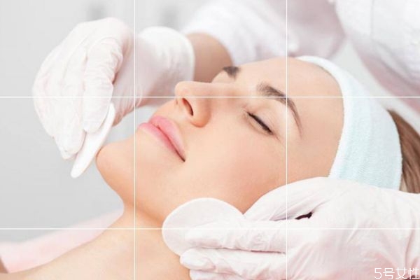 去眼袋的手術費用是怎么樣的呢 手術前要做什么呢 去眼袋的手術費用是怎么樣的呢 手術前要做什么呢