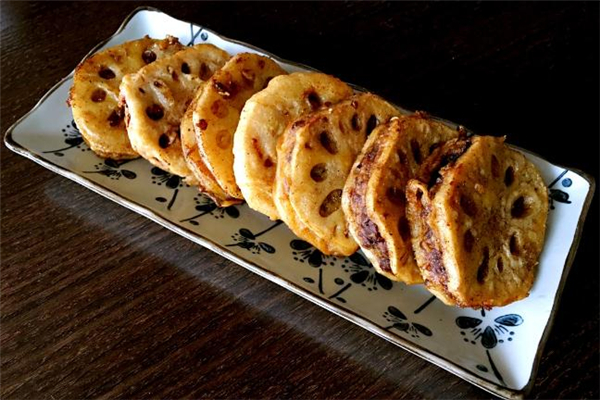 炸藕盒的面糊怎么調(diào) 炸藕盒的做法 炸藕盒的面糊怎么調(diào) 炸藕盒的做法