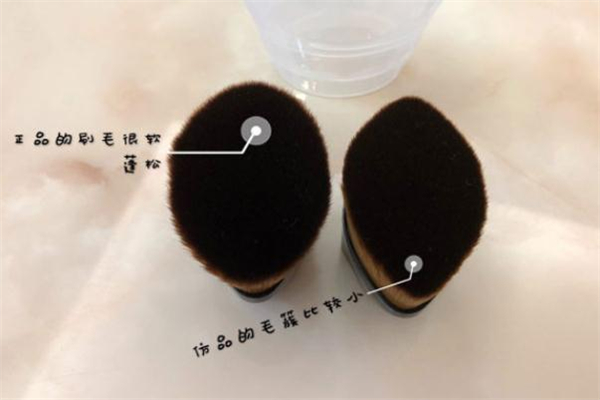 植村秀55號粉底刷真假對比 植村秀粉底刷是什么毛 植村秀55號粉底刷真假對比 植村秀粉底刷是什么毛