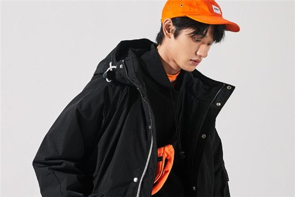 2020年流行什么樣的棉服男 2020年流行棉服款式男 2020年流行什么樣的棉服男 2020年流行棉服款式男