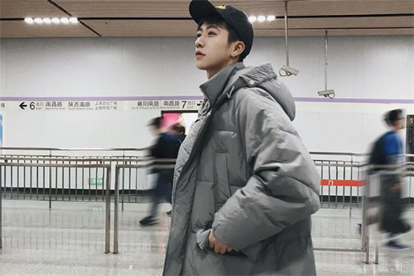 2020年流行什么樣的棉服男 2020年流行棉服款式男 2020年流行什么樣的棉服男 2020年流行棉服款式男