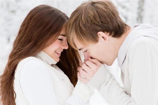 手指冰涼是很什么原因 手指操怎么做好 手指冰涼是很什么原因 手指操怎么做好